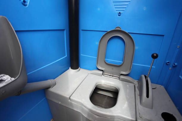 Best Best portable toilet rental  in Chatham, IL